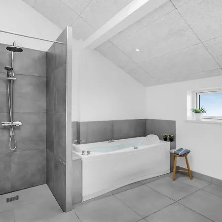 Amazing In With Kitchen Hébergement de vacances *