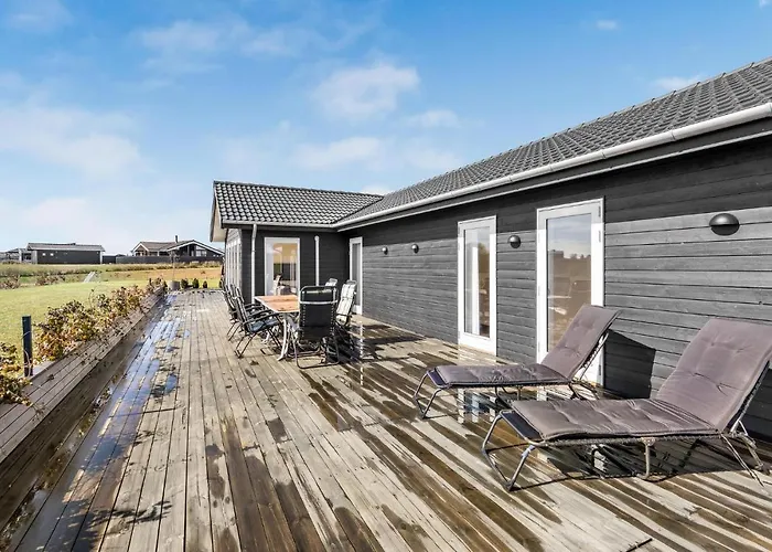 Amazing In With Kitchen